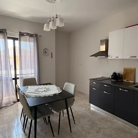 Nunu's Apartman *